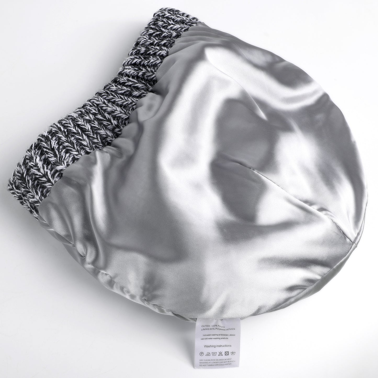 2 Pieces Satin Lined Cable Beanies